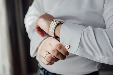 Groom’s Cufflinks: A Complete Guide to Styles, Designs, and Essential Tips