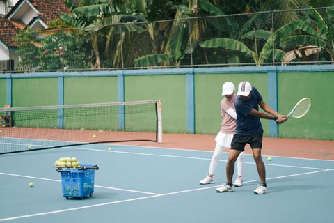 1. Tennis Racquet Rentals Guide: Explore Rental Options, Types, and Essential Tips