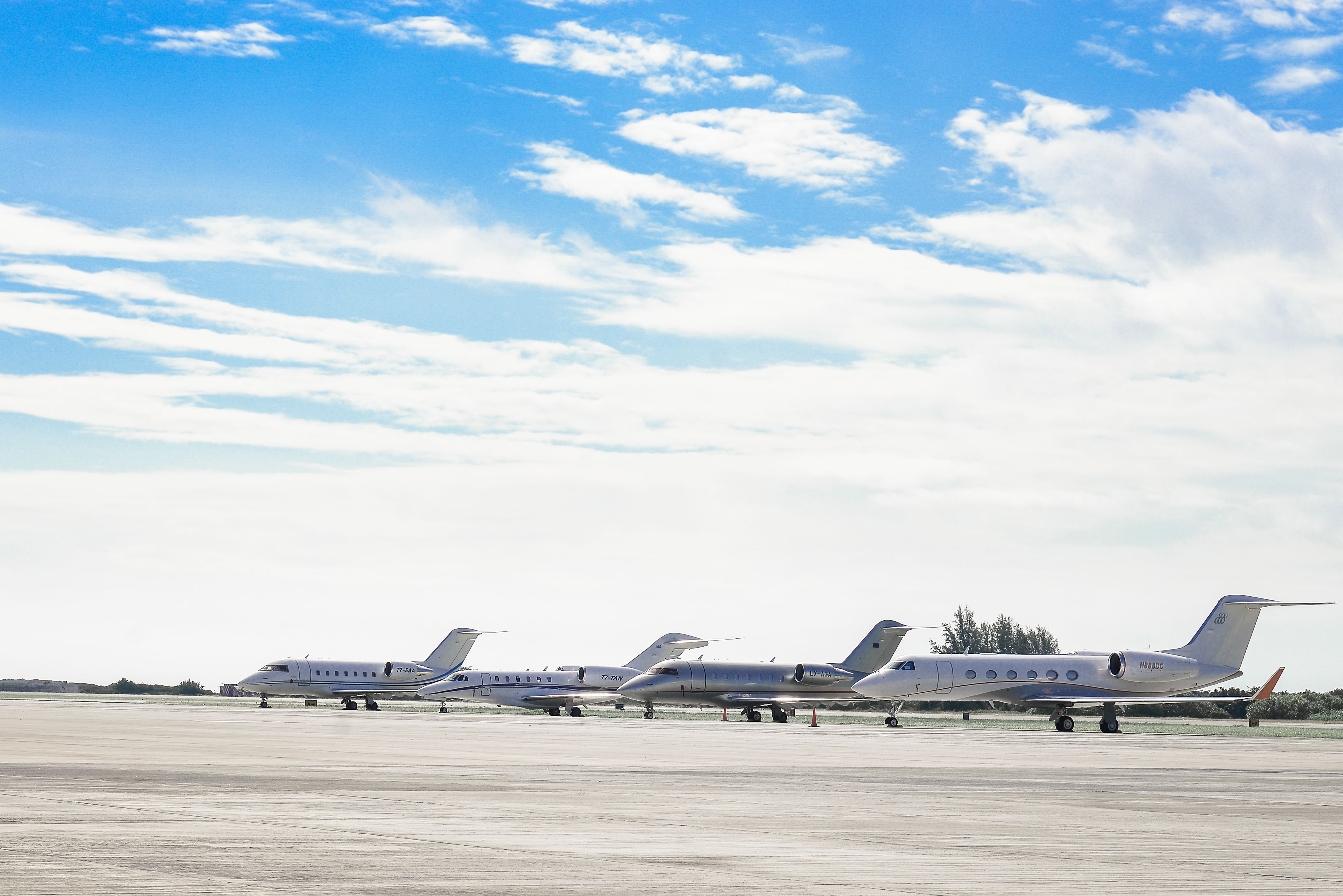 Private Jet Rentals Guide: Essential Tips, Travel Basics, and Helpful Insights